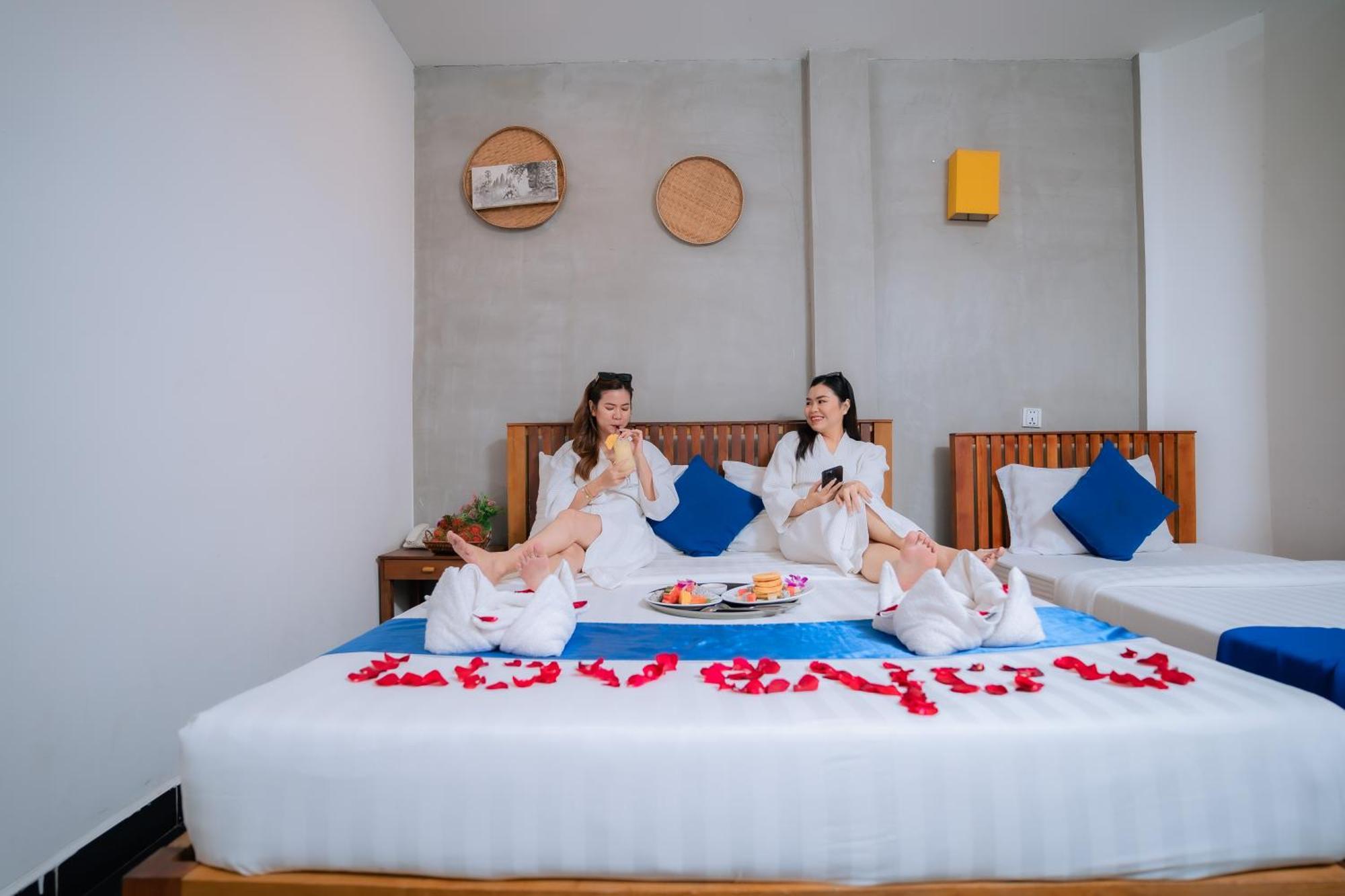 Grand Elevation Hotel Phnom Penh Dış mekan fotoğraf