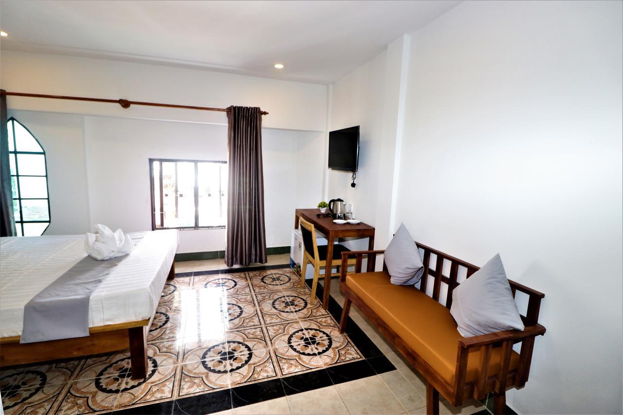 Grand Elevation Hotel Phnom Penh Dış mekan fotoğraf