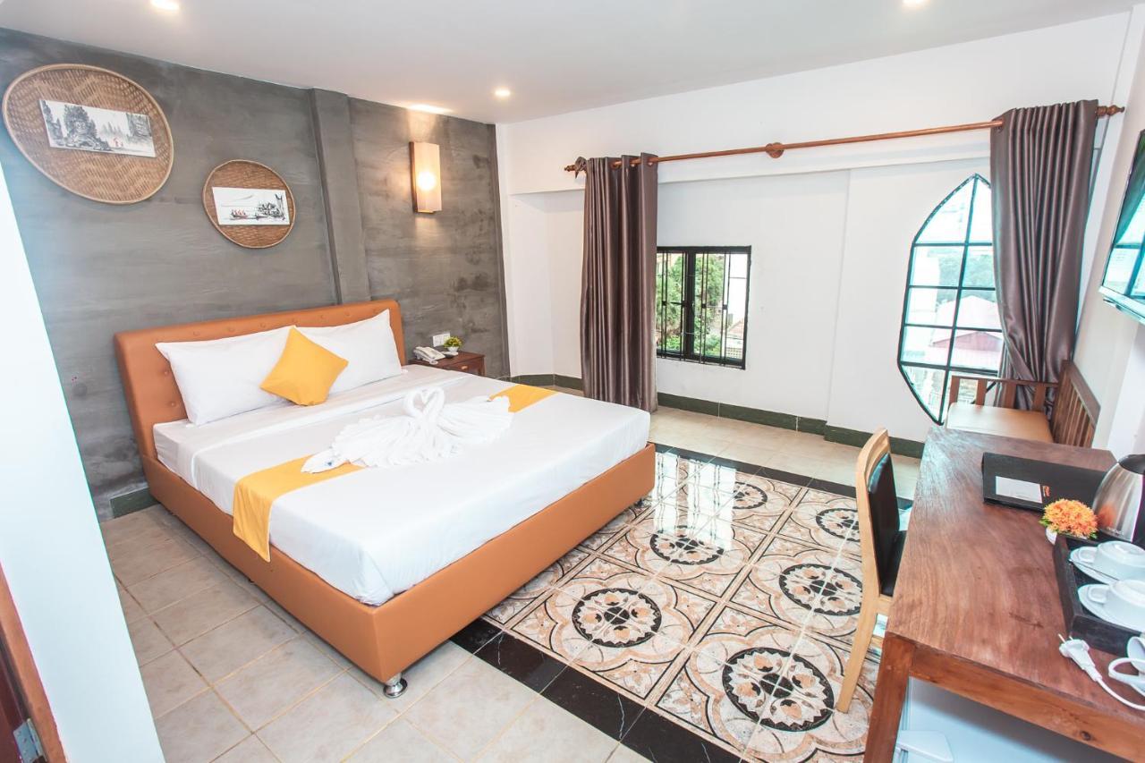 Grand Elevation Hotel Phnom Penh Dış mekan fotoğraf